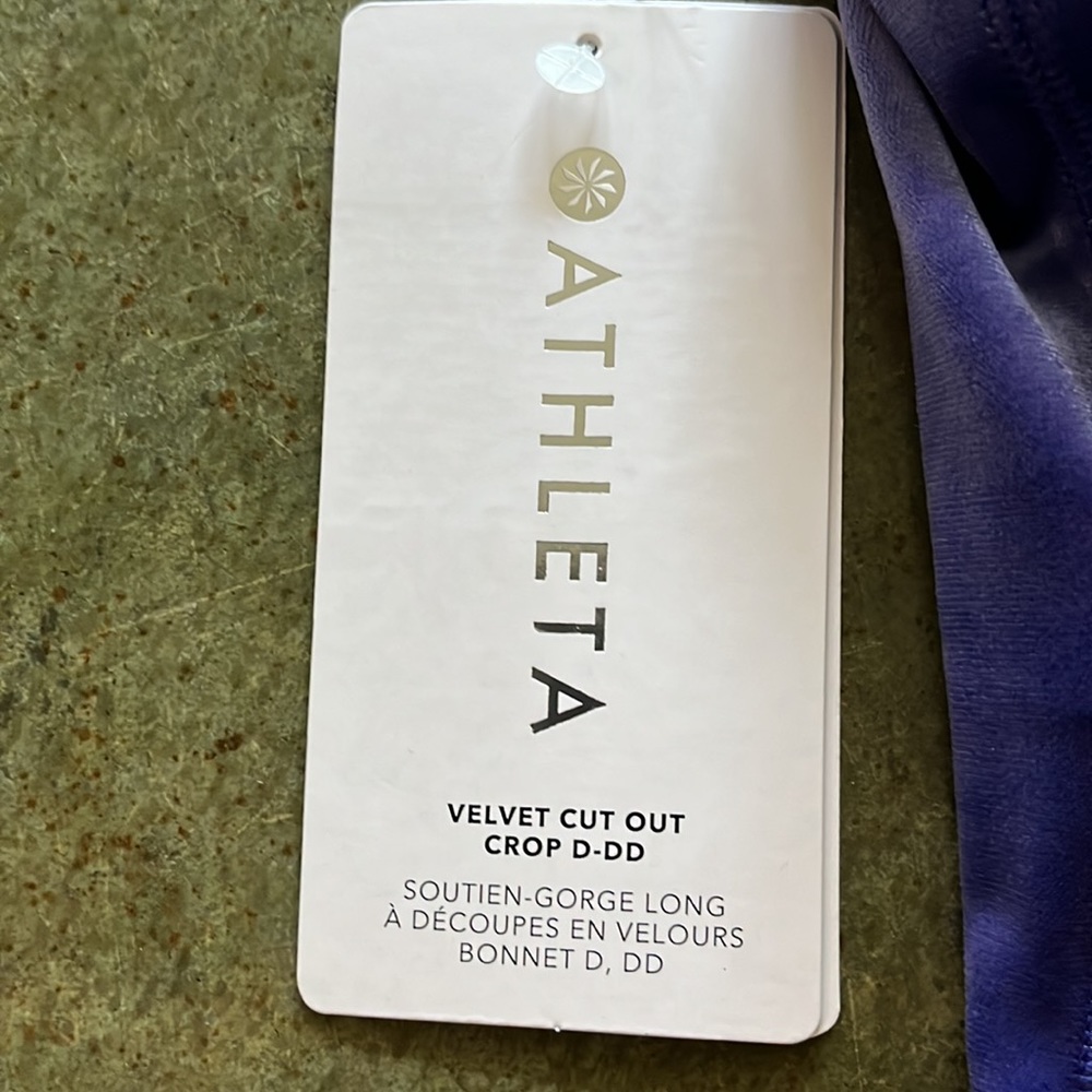 Athleta new Velvet cut-out crop D-DD sz M - Picture 5 of 6
